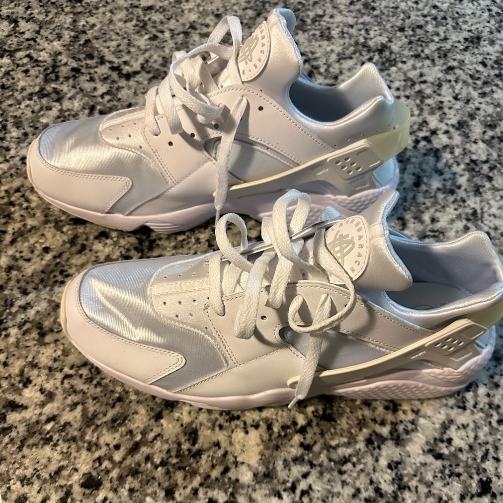 Size 13 Nike